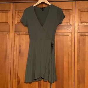 Green, Forever 21 dress
